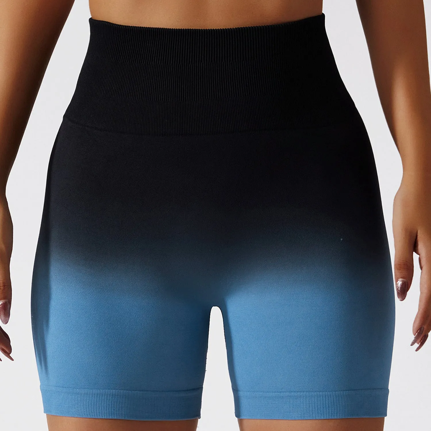 Gradient Seamless Yoga Shorts Breathable Slim Fit Sports Shorts Women High Waist Stretch Hip Lift Fitness Pants