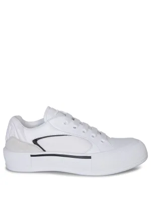 Low white/black sneakers