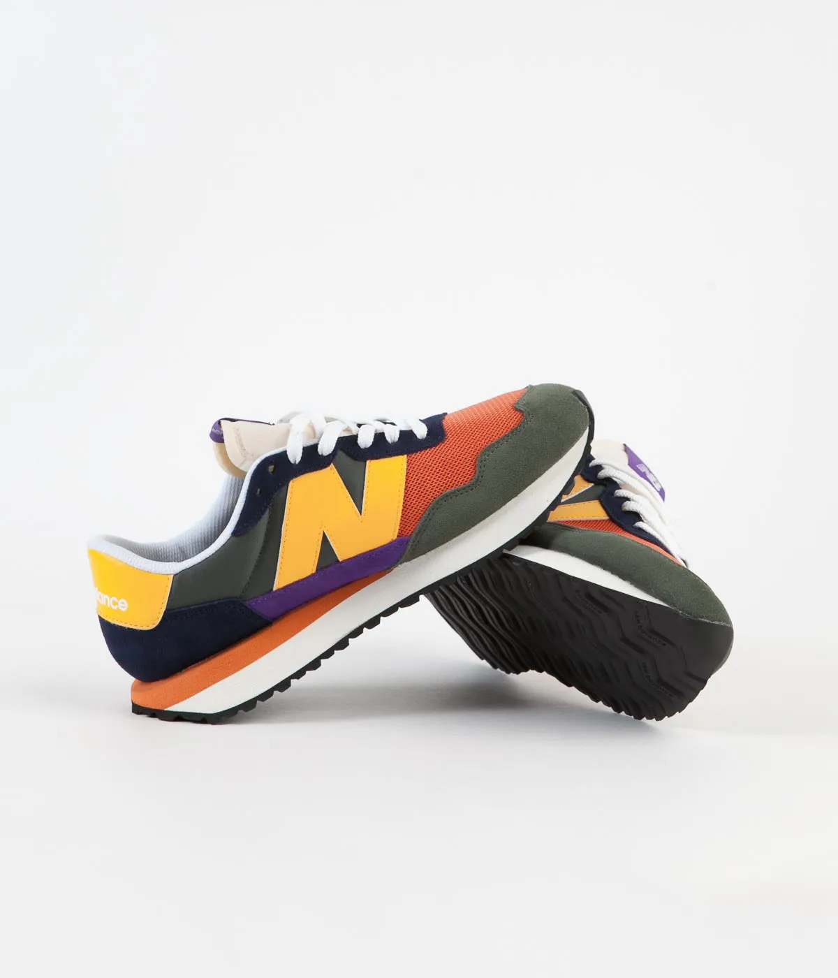 New Balance 237 Shoes - Green / Orange