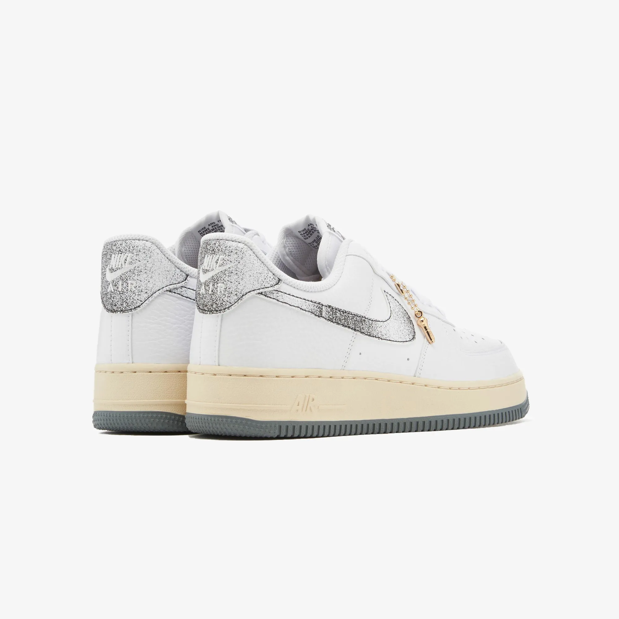 Nike | AIR FORCE 1 '07 LX { WHITE/SMOKE GREY-BEACH-WHITE