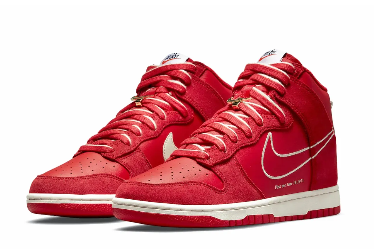 Nike Dunk High SE ‘First Use Pack - Red’