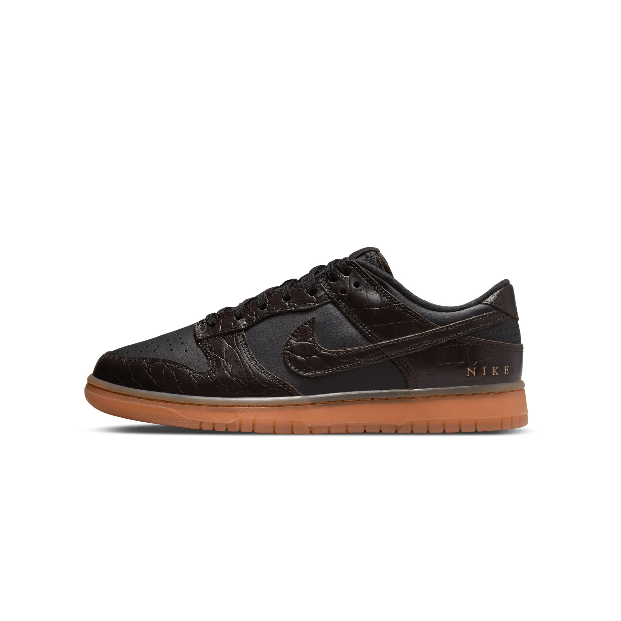 Nike Mens Dunk Low SE Shoes