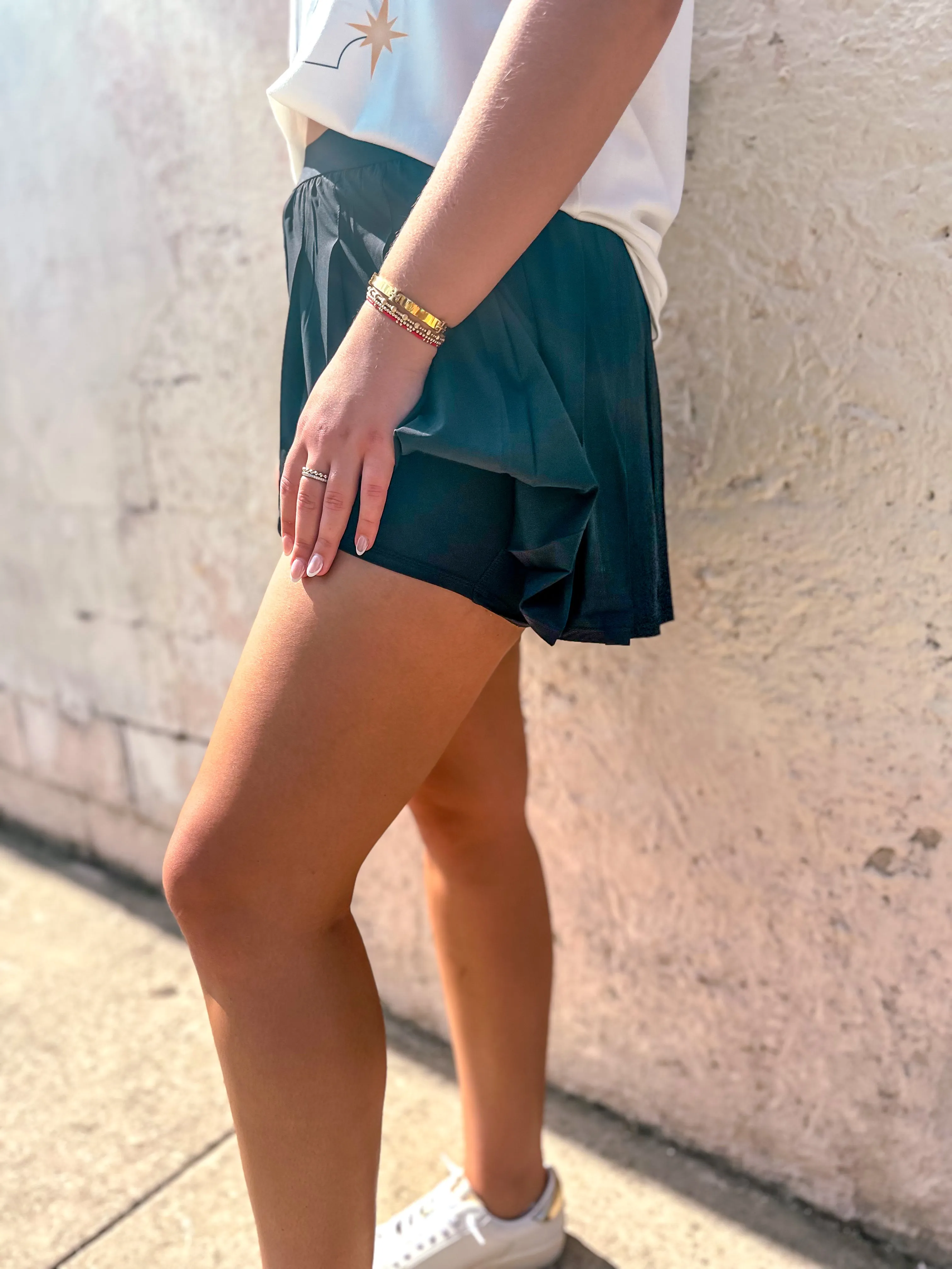 On The Go Pleated Tennis Skort - Black