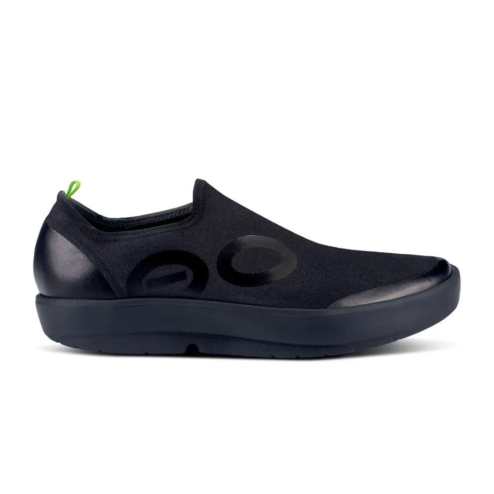 'OOFOS' Men's OOmg eeZee Low Shoe - Black / Black