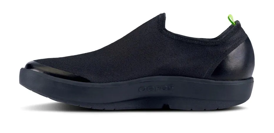 'OOFOS' Men's OOmg eeZee Low Shoe - Black / Black