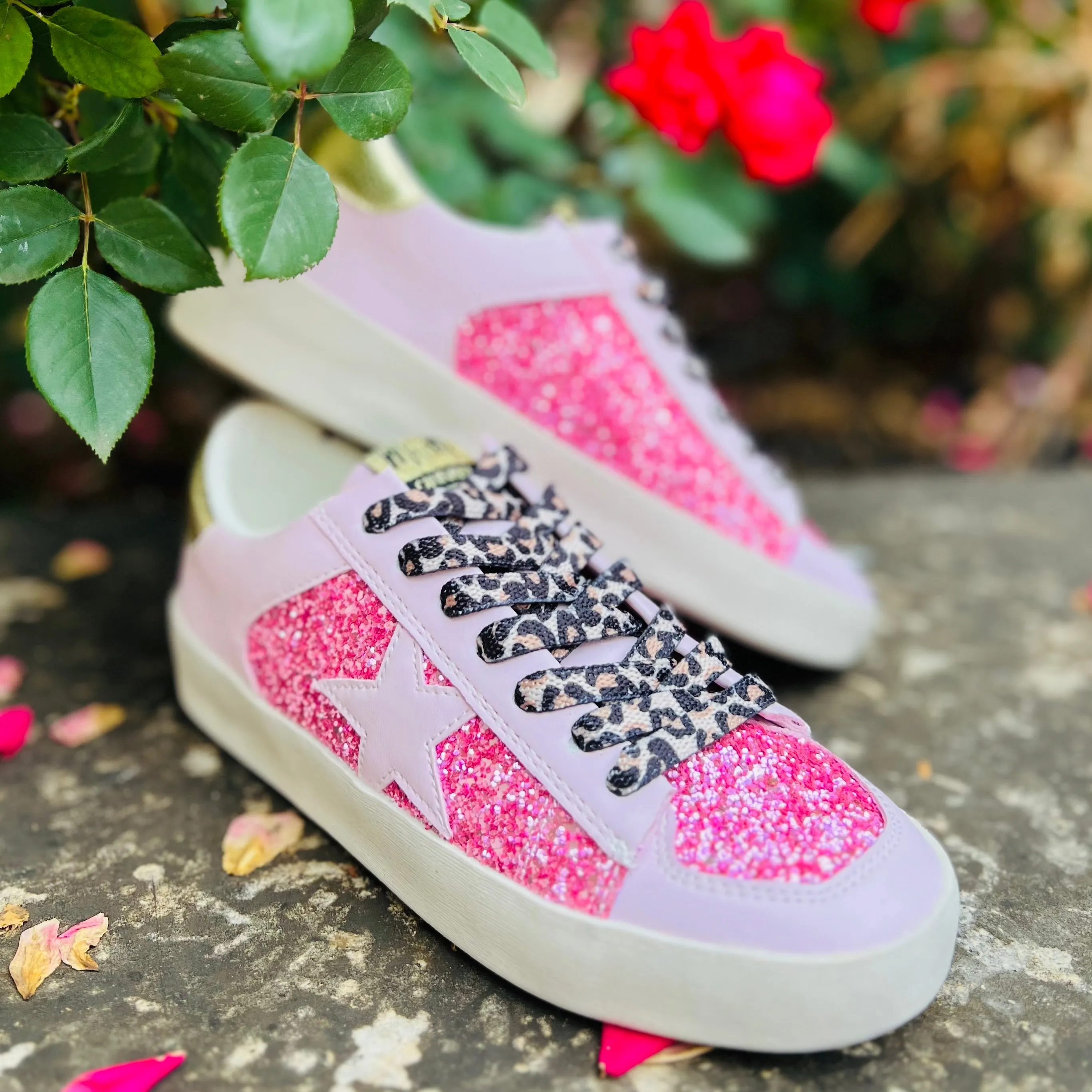 Pink Stars In Cali Sneakers