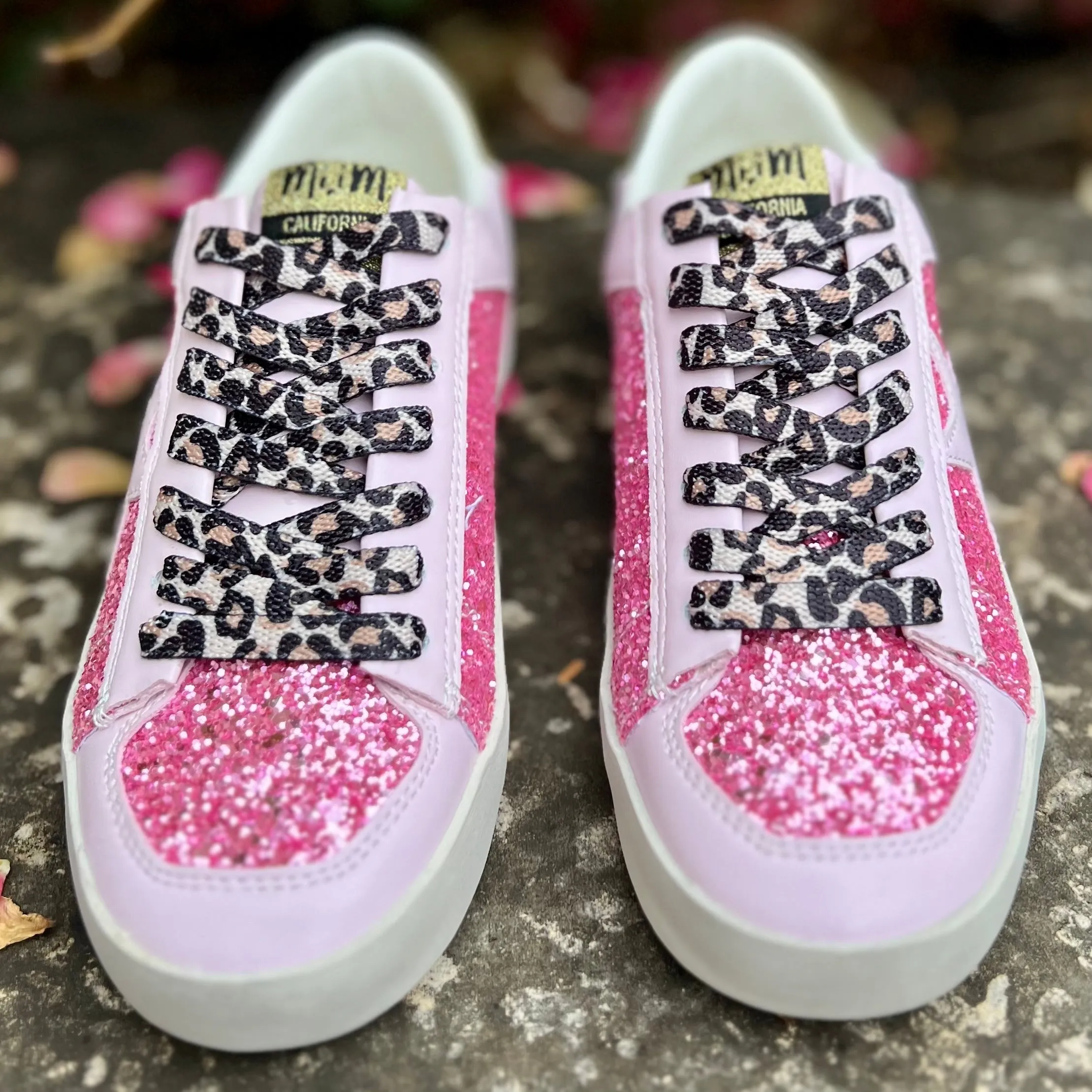 Pink Stars In Cali Sneakers