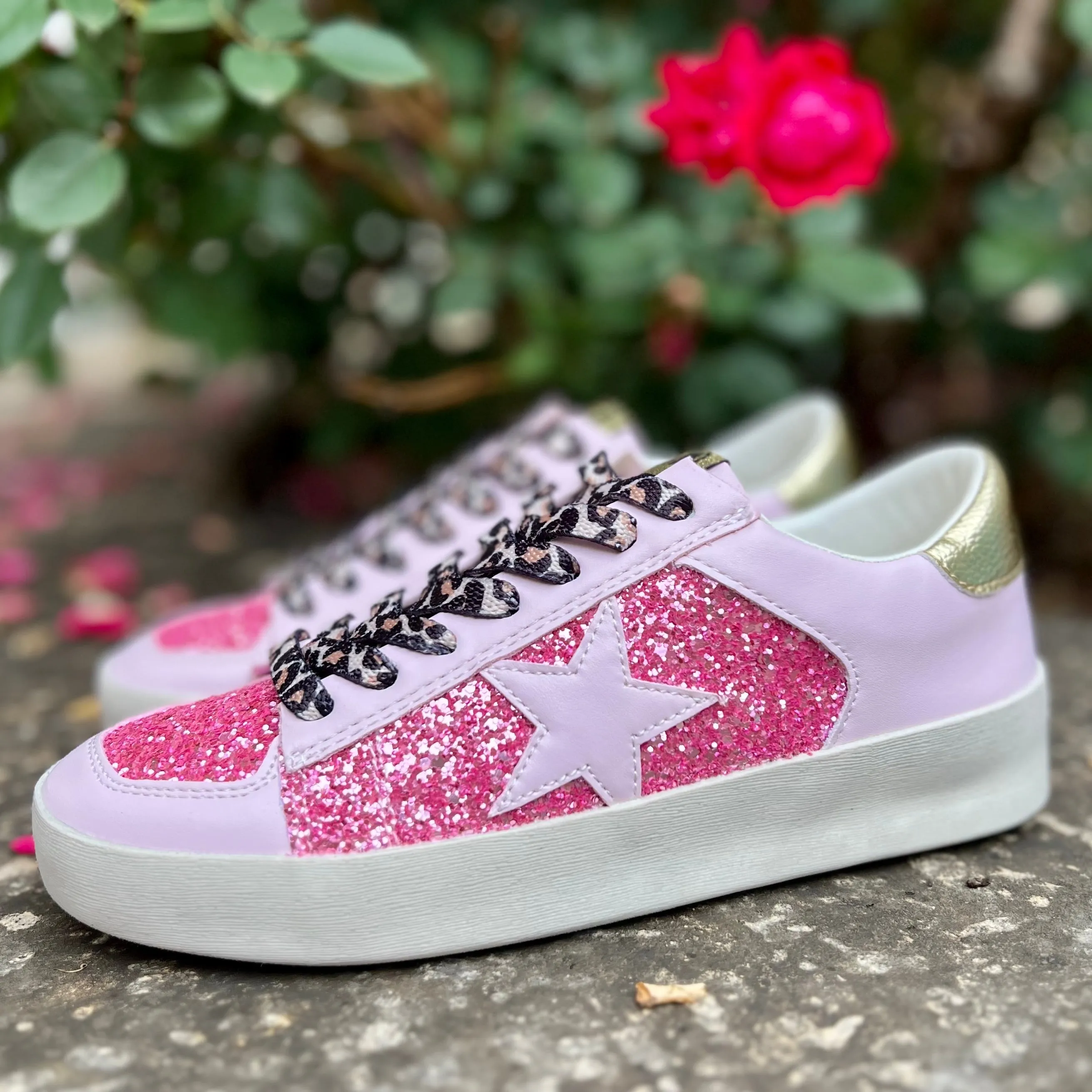 Pink Stars In Cali Sneakers