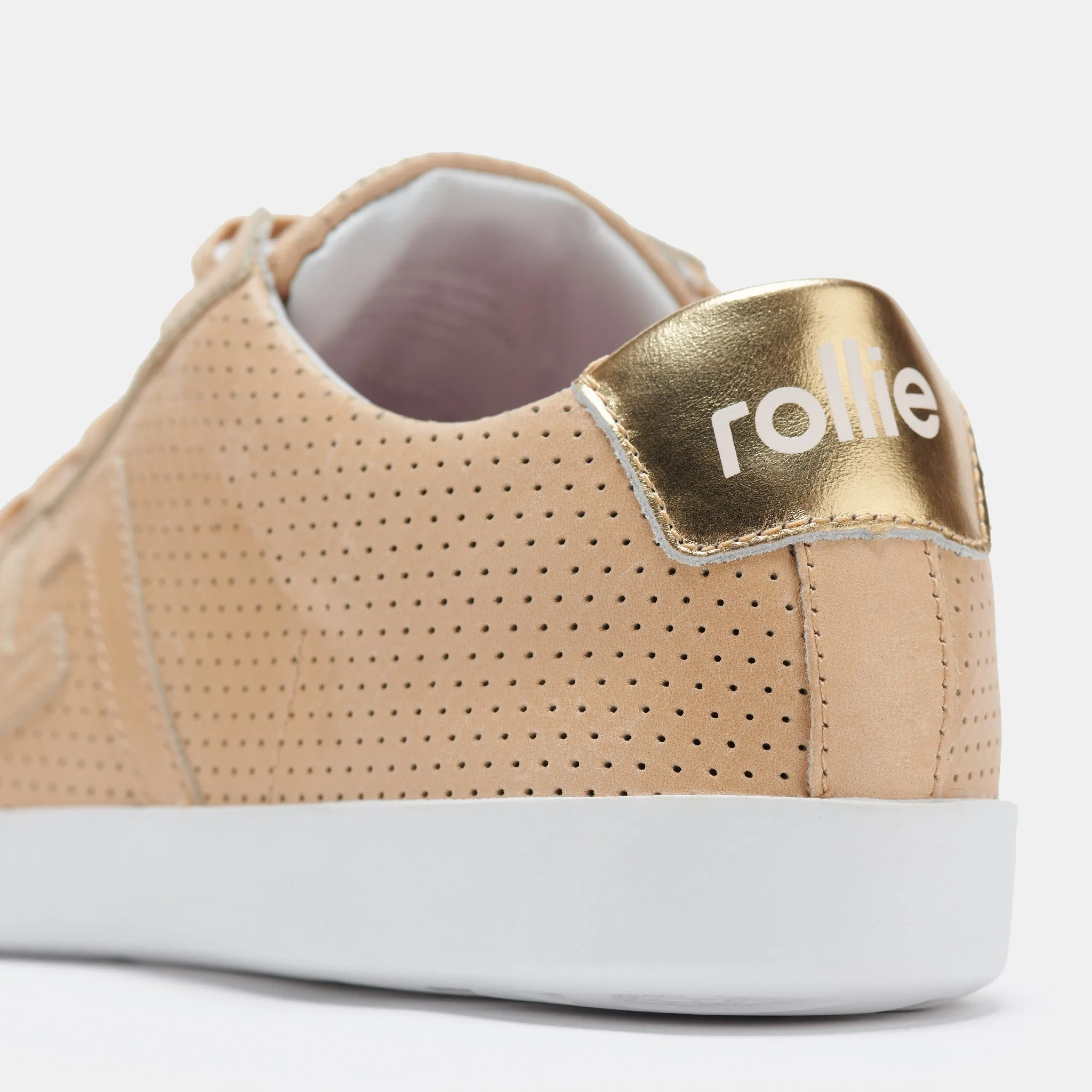 Prime Pin Punch Sneaker Blonde/Gold