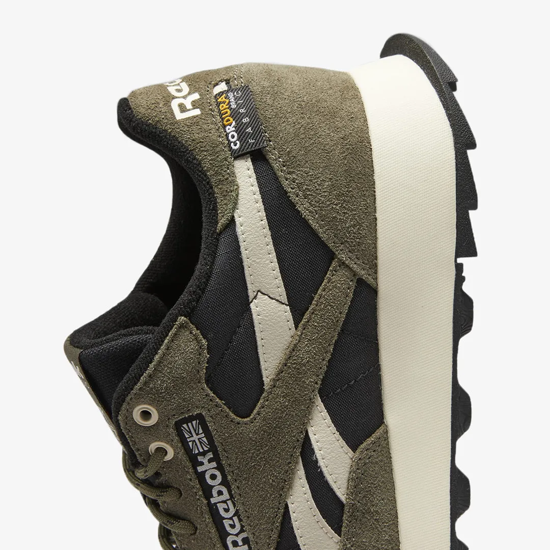 Reebok | CLASSIC LEATHER TENNIS  { ARMY GREEN / STUCCO