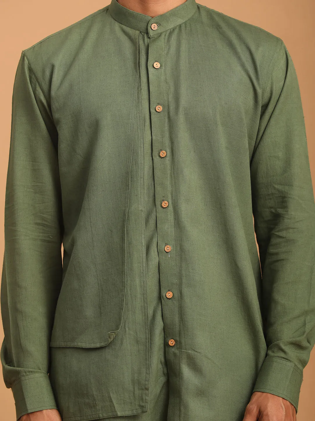 SHVAAS By VASTRAMAY Men's Green Cotton Cool Dyable Kurta