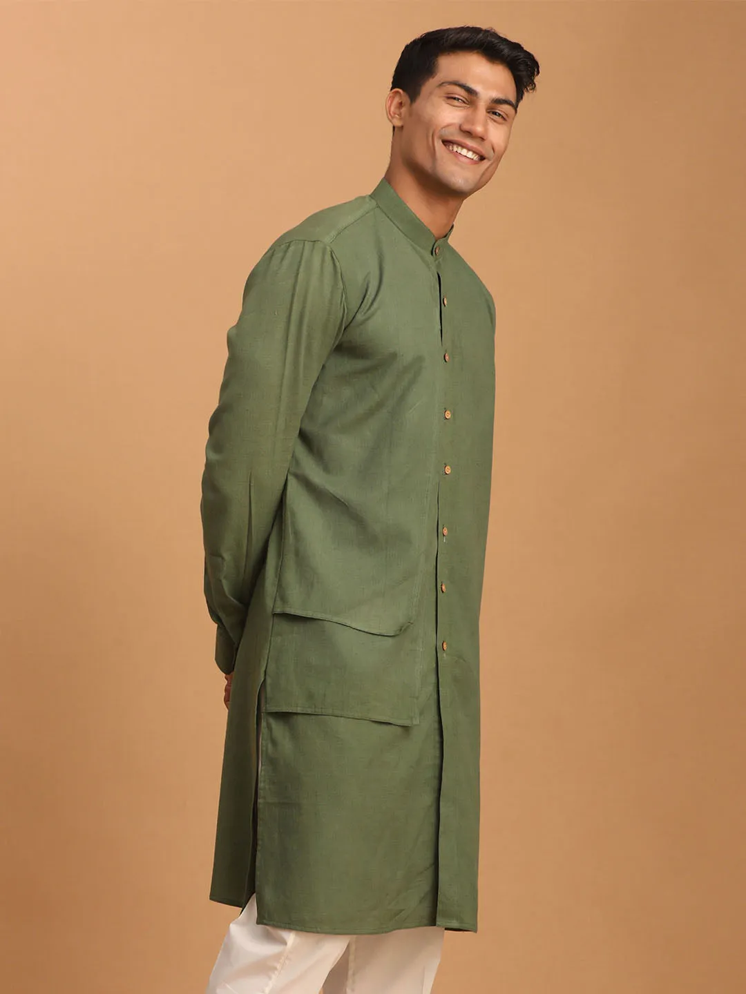 SHVAAS By VASTRAMAY Men's Green Cotton Cool Dyable Kurta