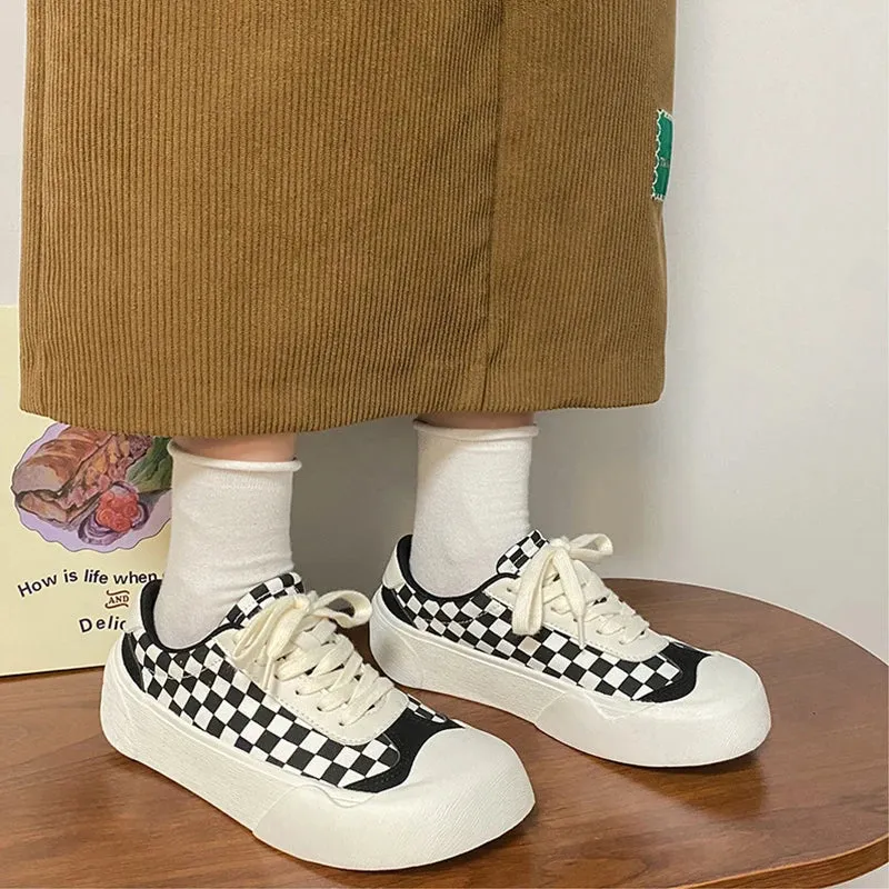 TAVIMART  -  Women's Retro Checkerboard Plaid Canvas Shoes, Women's Round Toe Lace-Up Platform Plaid Sneakers Flat Sports and Leisure Street