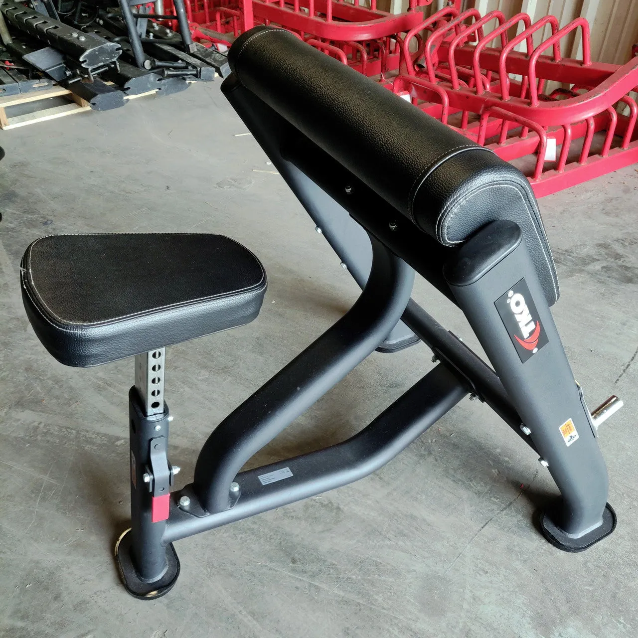 TKO Preacher Curl Bench