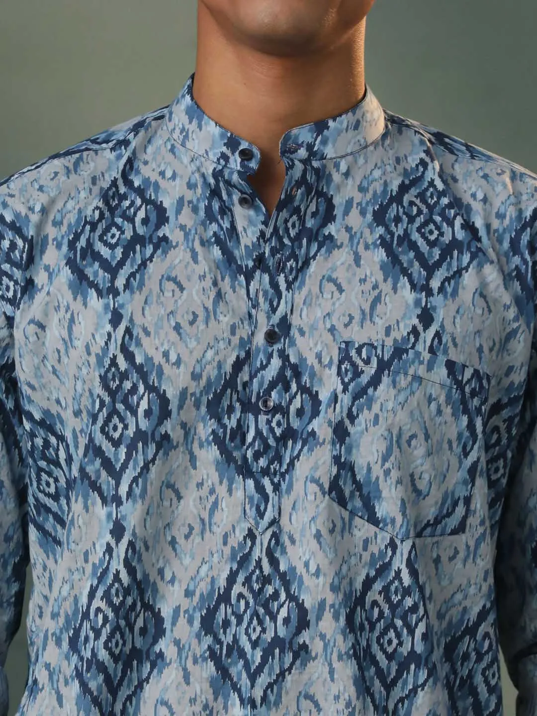 VASTRAMAY Blue & Grey Printed Cotton Kurta