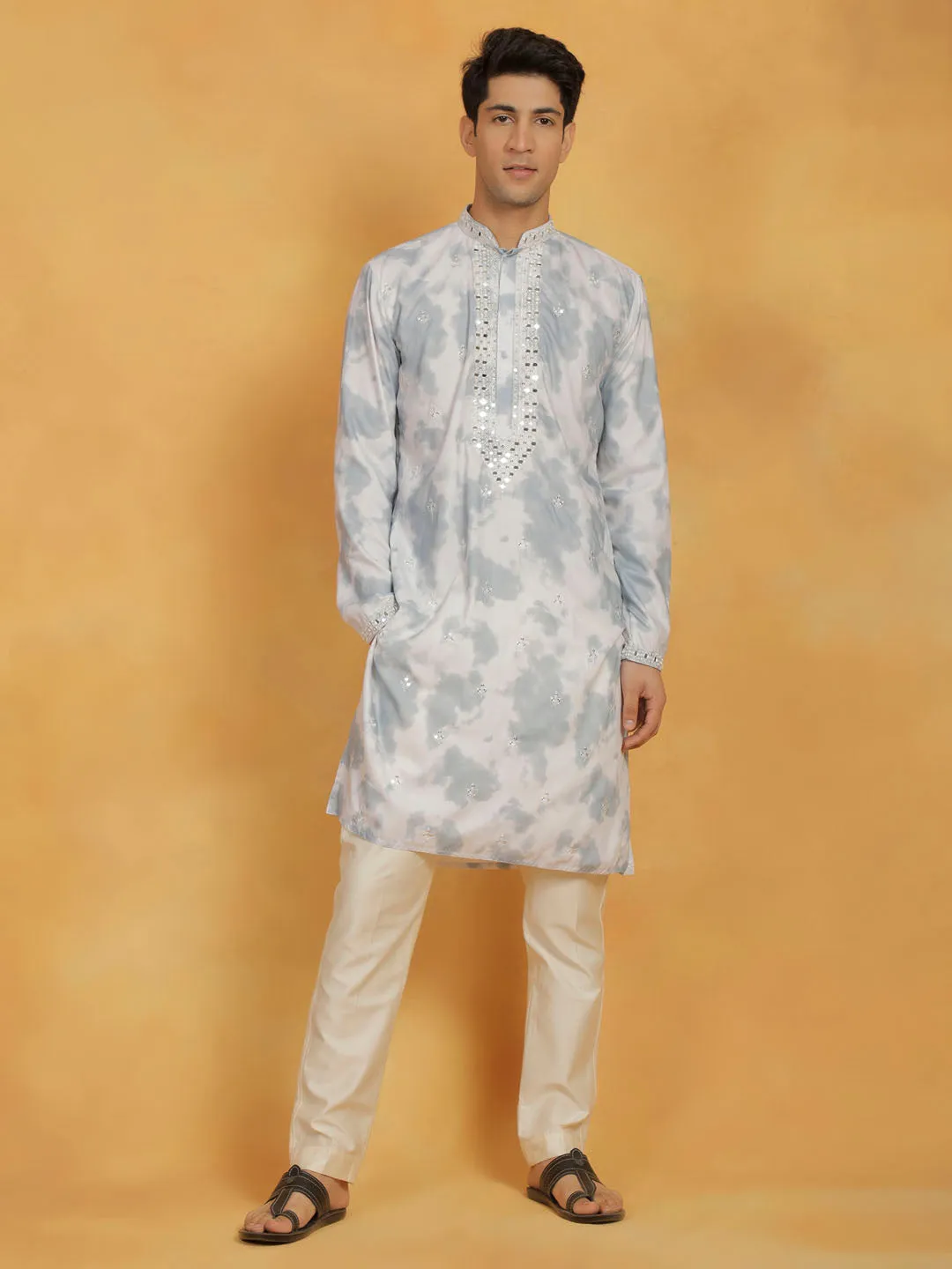 VASTRAMAY Grey Cream Cotton Blend Kurta Pyjama