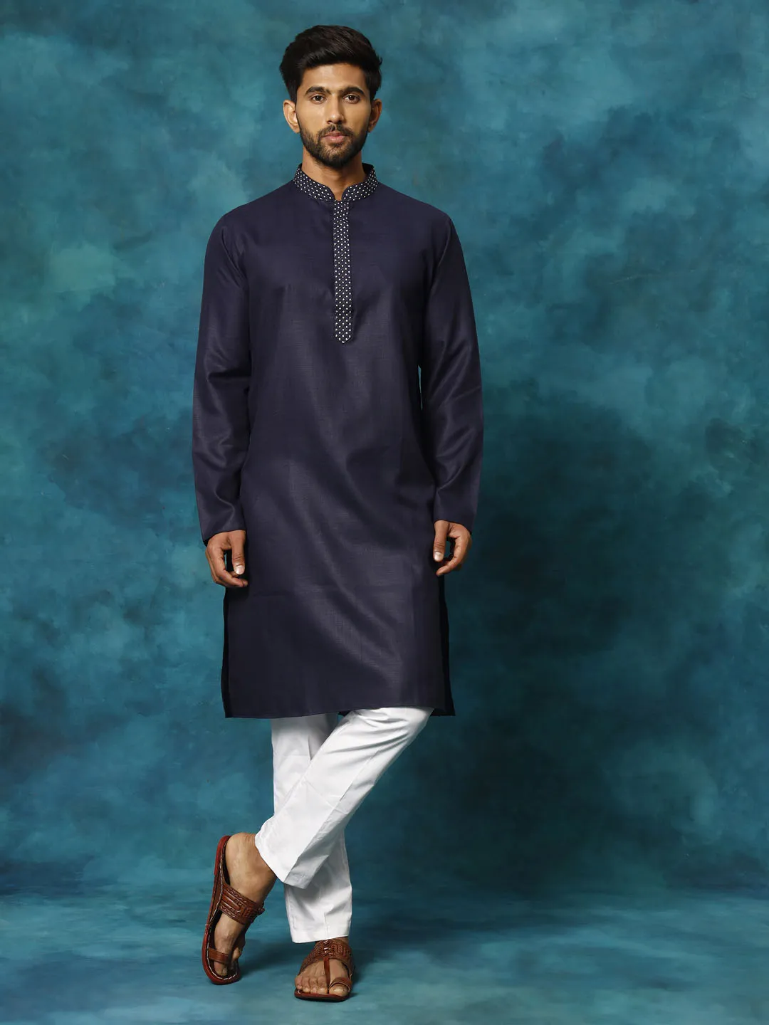 VASTRAMAY Men's Blue & White Kurta Pyjama