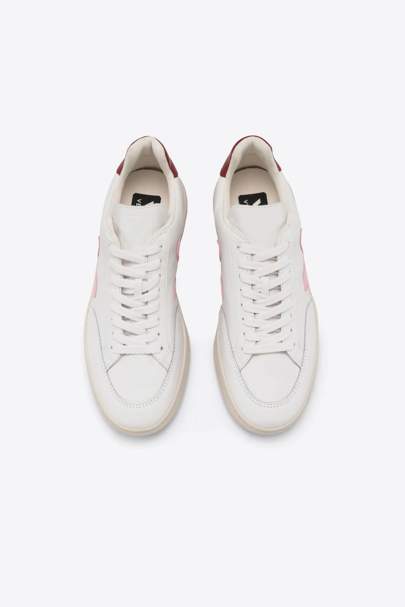 Veja V12 Sneaker