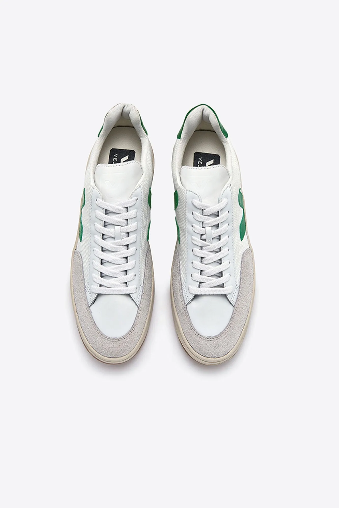 Veja V12 Sneaker