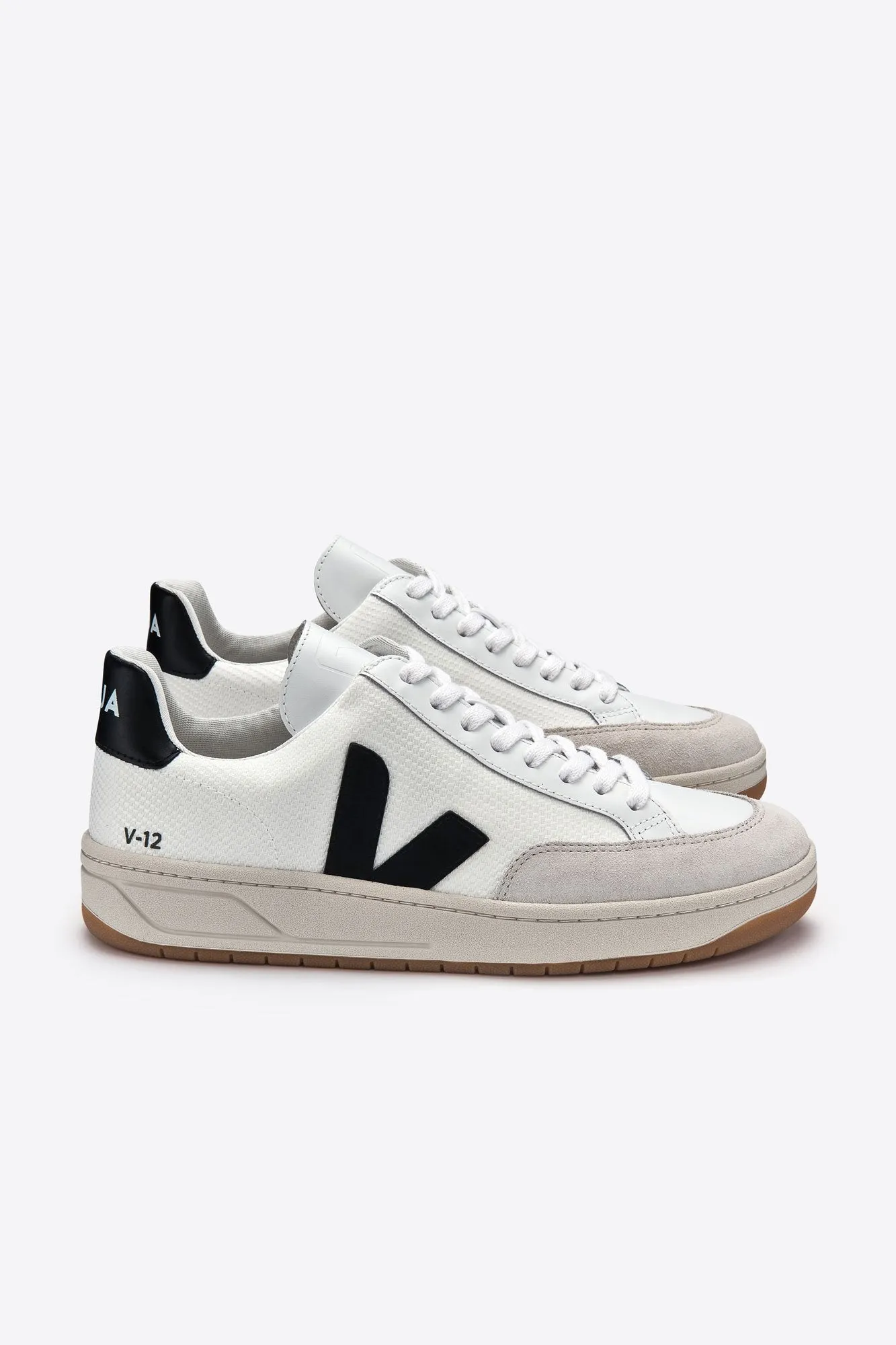 Veja V12 Sneaker