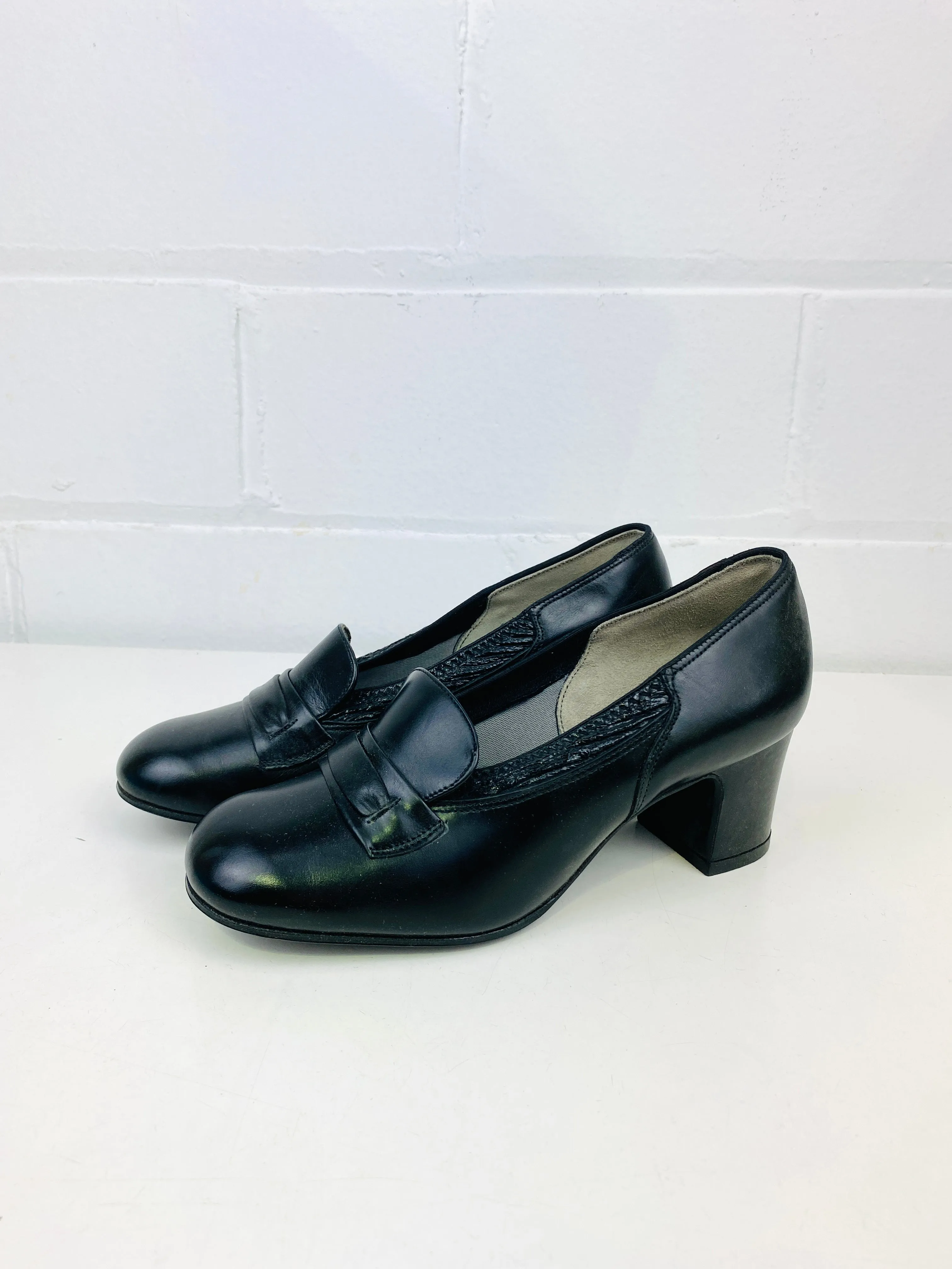 Vintage Deadstock Shoes, Women's 1980s Black Leather Cuban Heel Pumps, NOS, 5990