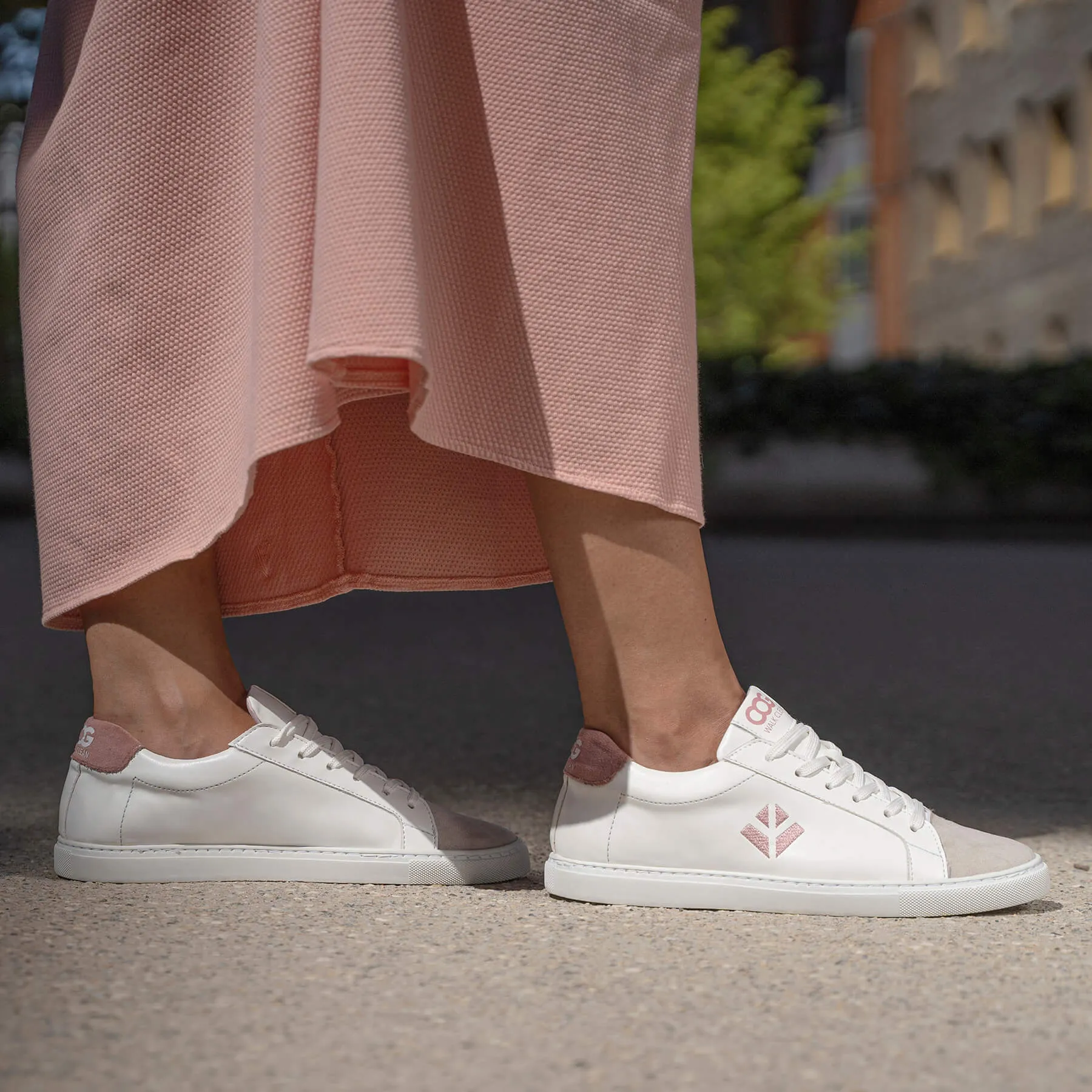 Winton Women's Vegan Sneakers | White & Pink